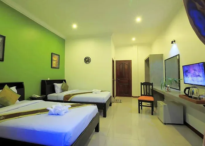 Hotel Sakun House 3*