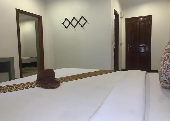 Hotel Sakun House 3*